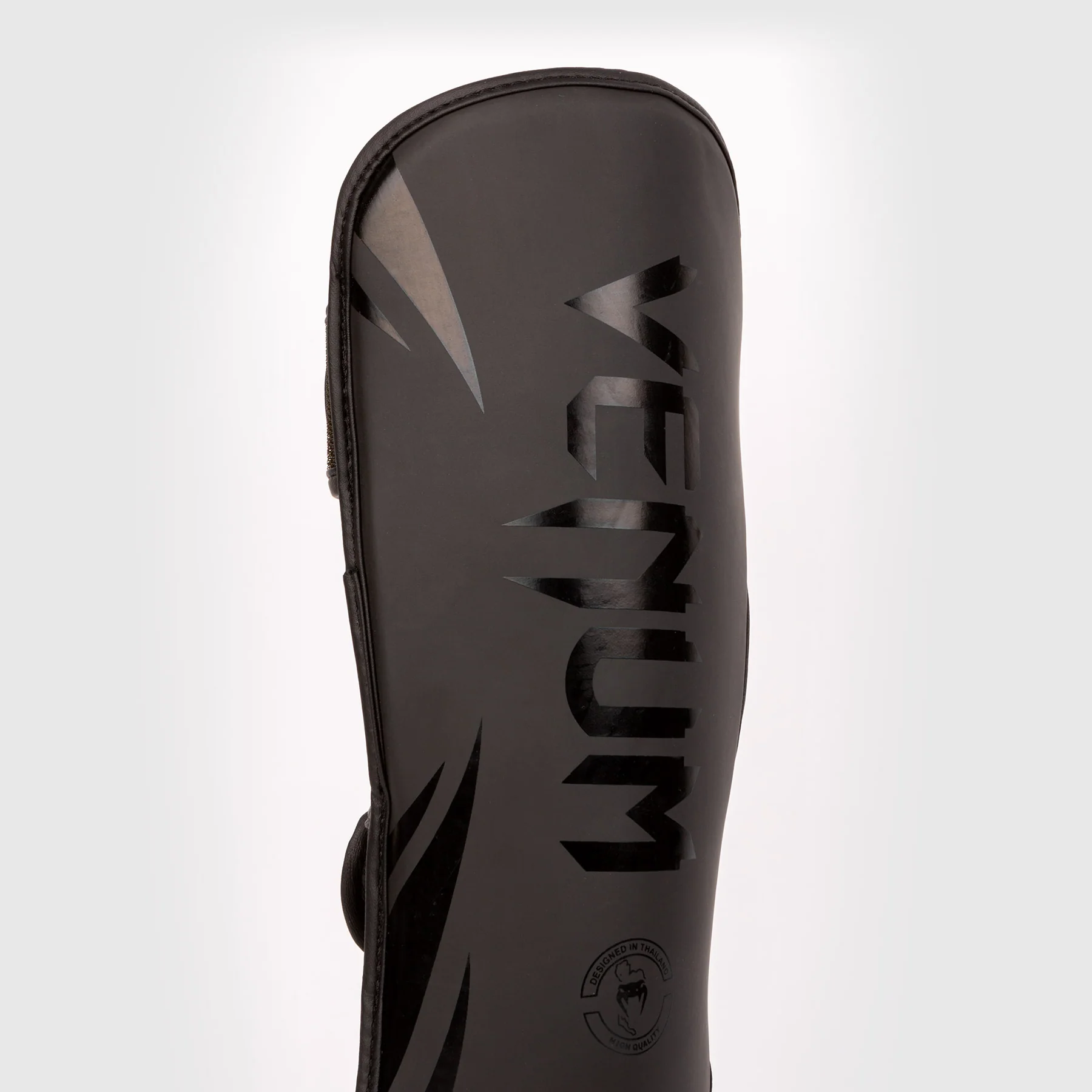 Venum Challenger Kids Shin Guards - Black/Black - Image 4