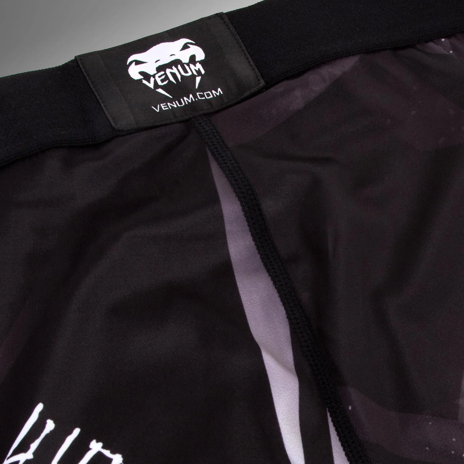 Venum Gladiator 3.0 Compression Tights - Black/White - Image 6